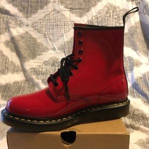 Women’s Patent Leather Lace Up Boots